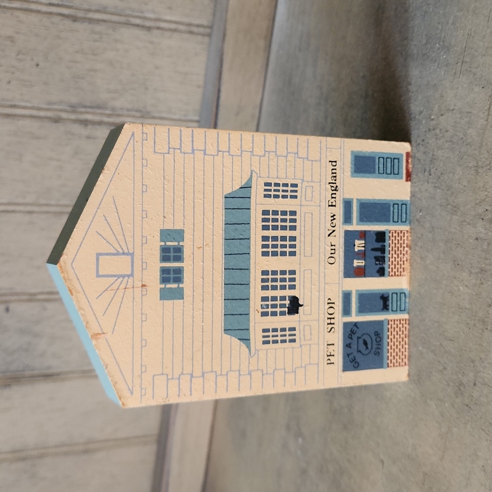 1993 The Cat's Meow Series XI Pet Shop Gift Shop